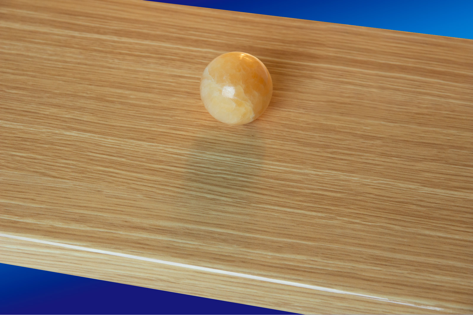 Светлый дуб матовый LDS-30 Moeller