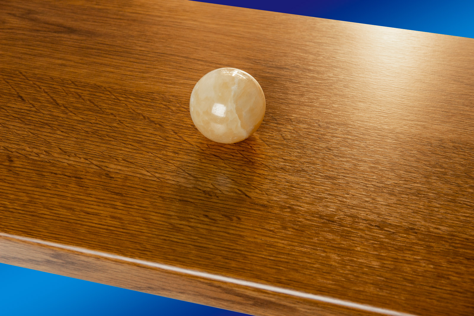 Золотой дуб матовый LDS-30 Moeller